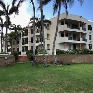  Apartment 1st Level Unit Steps To Beach- Cold Air Conditioner At Poza Del Mar Puerto Rico